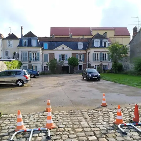 Studio Avec Jardin A Corbeil-essonne Apartment Corbeil-Essonnes