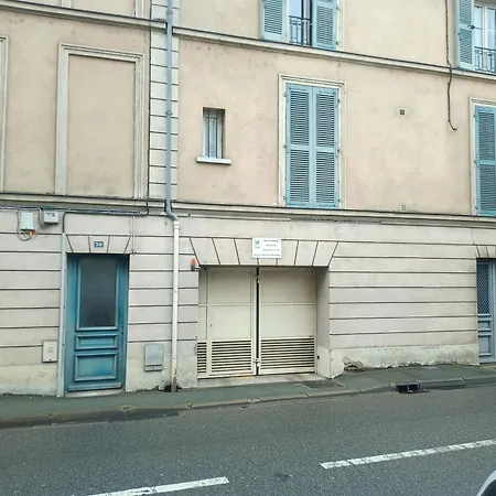 Studio Avec Jardin A Corbeil-essonne *